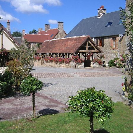 Camping Des Rochers Des Parcs Clécy Exteriér fotografie