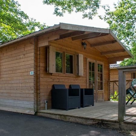 Hotel Camping Des Rochers Des Parcs Clécy Exteriér fotografie