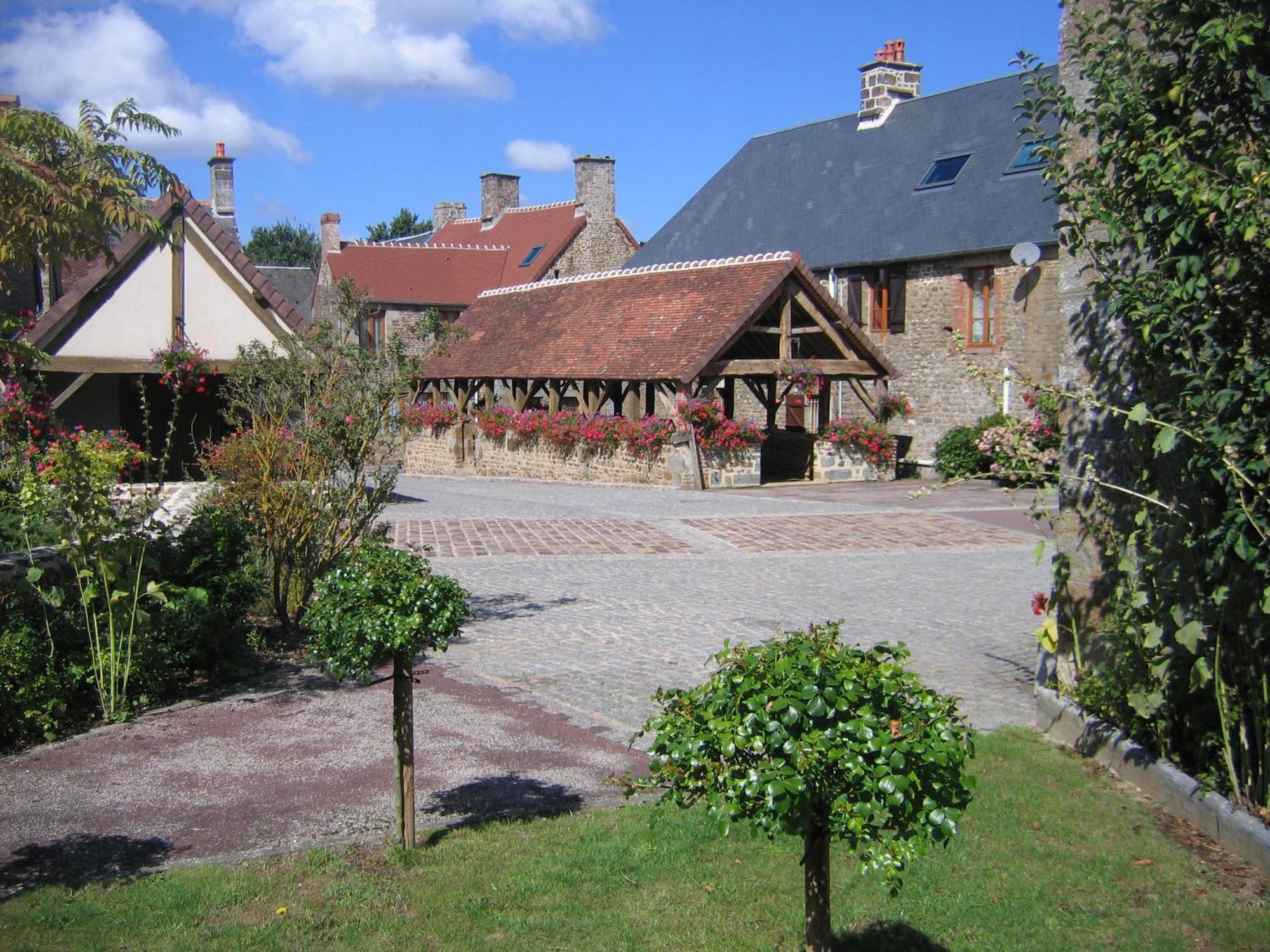 Camping Des Rochers Des Parcs Clécy Exteriér fotografie